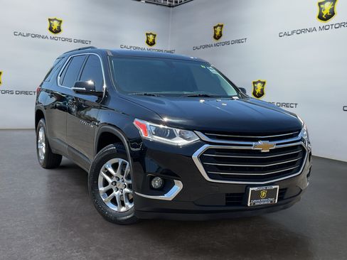 Used 2019 Chevrolet Traverse LT FWD image 3