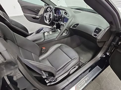 Used 2019 Chevrolet Corvette Stingray Coupe w/ Battery Protection Package image 31