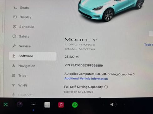 Used 2023 Tesla Model Y Long Range AWD/4WD image 24