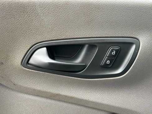 Used 2021 Ford Transit 350 XLT image 32