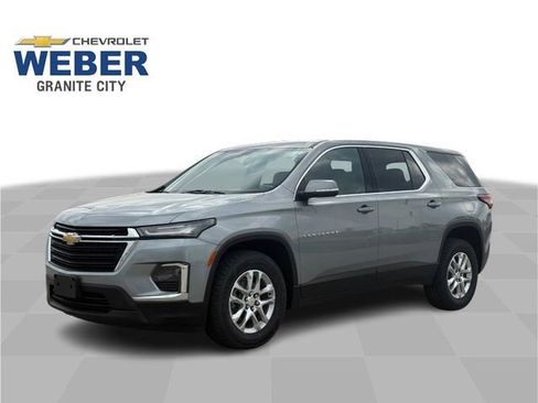 Used 2023 Chevrolet Traverse LS w/ Safety Package FWD image 1