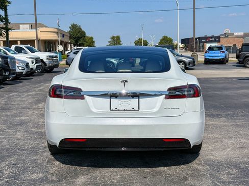 Used 2020 Tesla Model S Long Range Plus AWD/4WD image 8