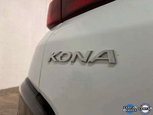 Used 2023 Hyundai Kona SE w/ Cargo Package image 96