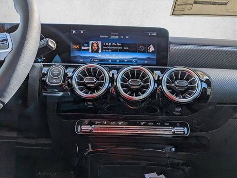 New 2026 Mercedes-Benz CLA 250 image 11