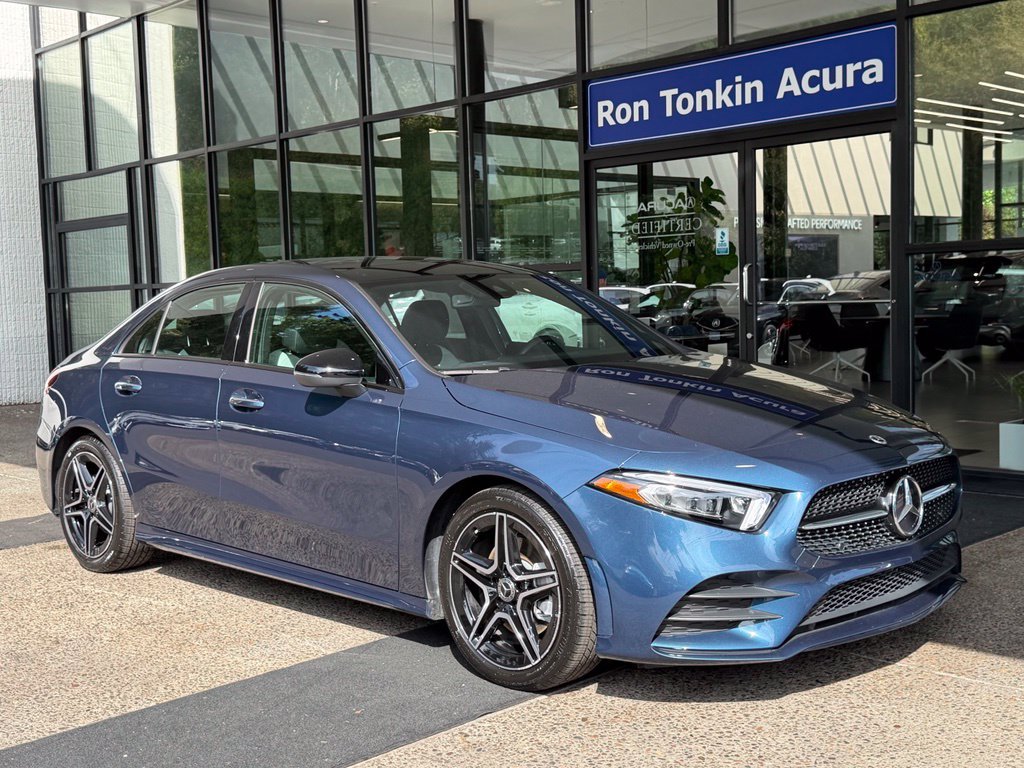 Used 2022 Mercedes-Benz A 220 image 2