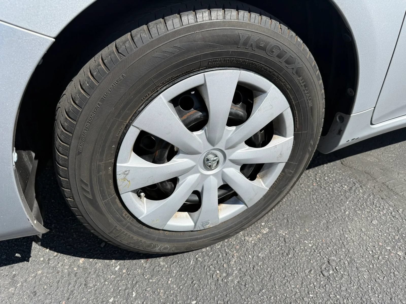 Used 2010 Toyota Corolla LE FWD image 21