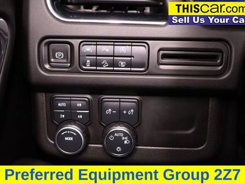 Used 2023 Chevrolet Tahoe Z71 w/ Luxury Package image 14