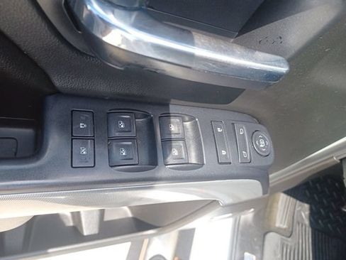 Used 2016 Chevrolet Silverado 2500 LT w/ LT Convenience Package AWD/4WD image 17