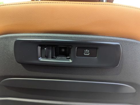 Used 2022 BMW X7 xDrive40i w/ Luxury Seating Package AWD/4WD image 53
