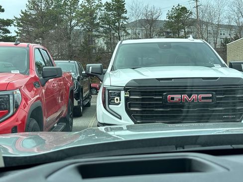 New 2026 GMC Acadia Elevation w/ Elevation Premium Package AWD/4WD image 20