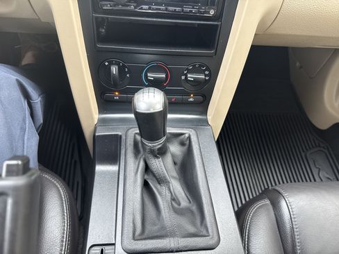 Used 2007 Ford Mustang GT Premium image 31