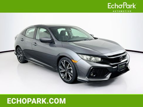 Used 2017 Honda Civic Sport image 1