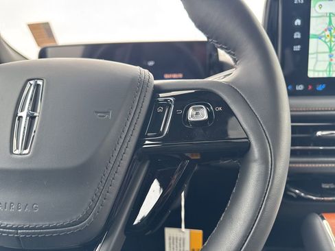 New 2025 Lincoln Aviator Black Label image 25