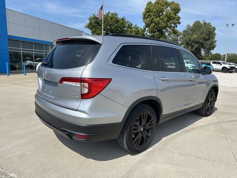 Used 2022 Honda Pilot Special Edition image 3