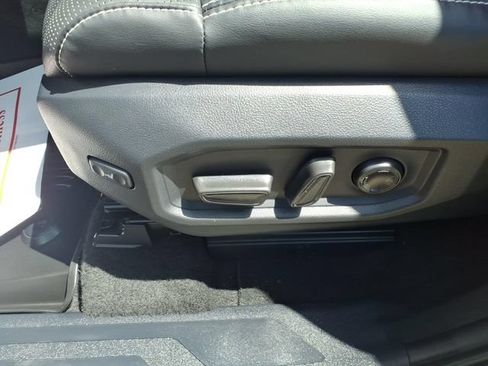 Used 2025 Toyota Sequoia Capstone AWD/4WD image 14