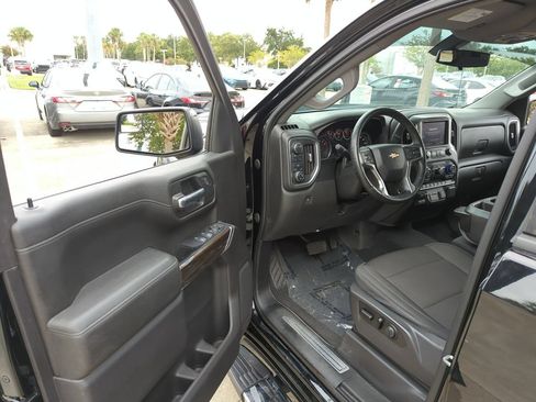 Used 2020 Chevrolet Silverado 1500 LT w/ All-Star Edition AWD/4WD image 8