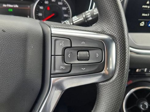 Used 2025 Chevrolet Blazer LT AWD/4WD image 21