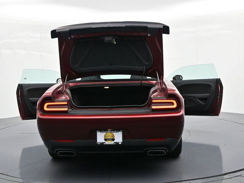 Used 2023 Dodge Challenger R/T w/ Blacktop Package image 32