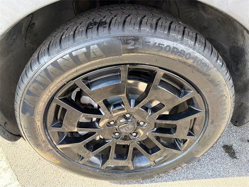 Used 2021 Kia Telluride SX w/ Nightfall Edition Package image 11