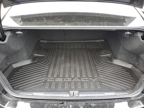 Used 2022 Subaru Legacy Touring XT image 6