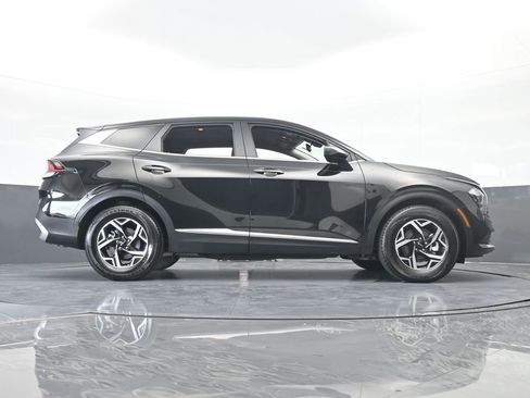 Used 2023 Kia Sportage LX image 59