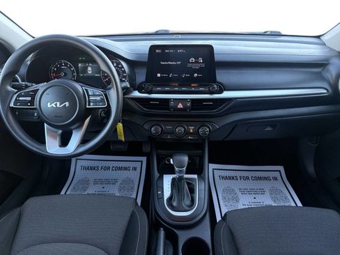 Used 2022 Kia Forte LXS image 10