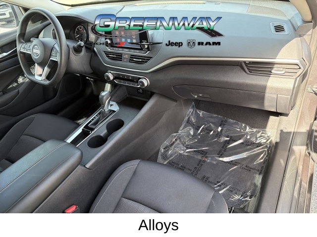 Used 2021 Nissan Altima 2.5 S FWD image 12