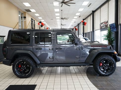 Used 2020 Jeep Wrangler Unlimited Sport image 18