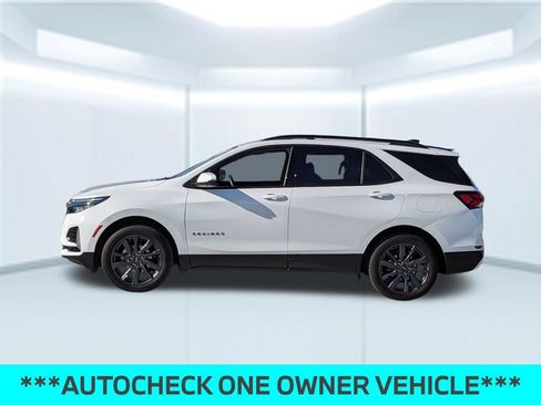 Used 2023 Chevrolet Equinox RS AWD/4WD image 2