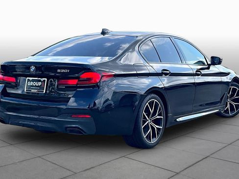 Used 2022 BMW 530i w/ M Sport Package RWD image 11