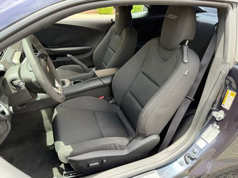 Used 2014 Chevrolet Camaro SS w/ SS Performance Package RWD image 13