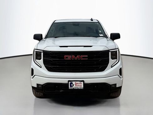 Used 2026 GMC Sierra 1500 Elevation RWD image 2