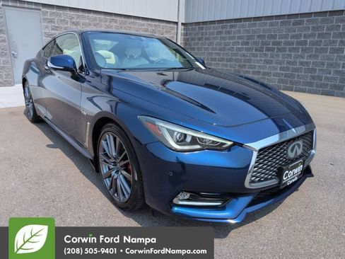 Used 2017 INFINITI Q60 Red Sport 400 AWD/4WD image 1