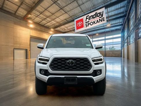Used 2023 Toyota Tacoma TRD Off-Road w/ Black Out Package (TMS) AWD/4WD image 2
