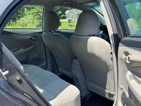 Used 2010 Toyota Corolla LE FWD image 16