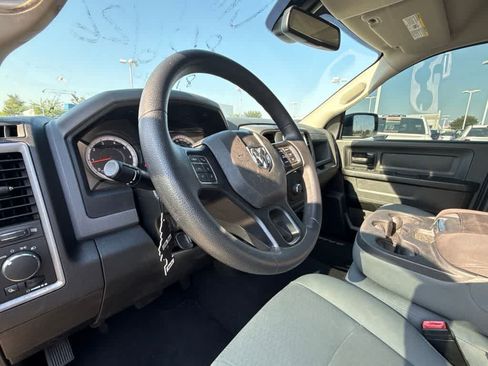 Used 2020 RAM 1500 Tradesman w/ Chrome Plus Package RWD image 15