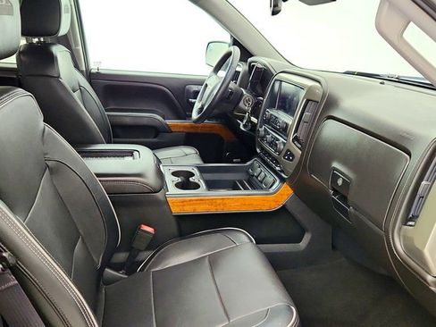 Used 2017 Chevrolet Silverado 1500 High Country image 28