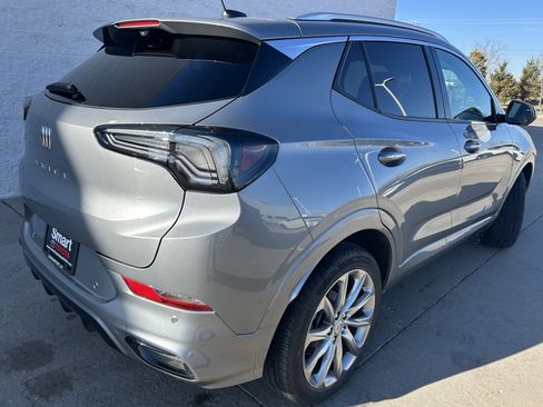 Used 2025 Buick Encore GX Avenir w/ Avenir Technology Package image 6