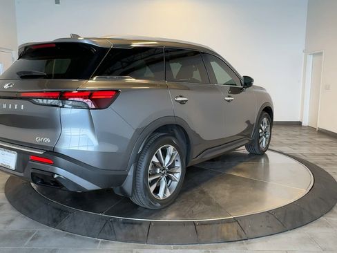 Certified 2023 INFINITI QX60 Luxe w/ Vision Package AWD/4WD image 8