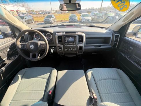 Used 2017 RAM 1500 Express w/ Express Value Package image 12