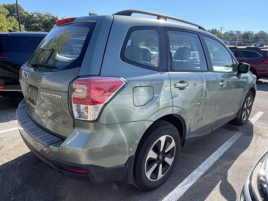 Used 2018 Subaru Forester 2.5i w/ Protection Package #1 AWD/4WD image 5