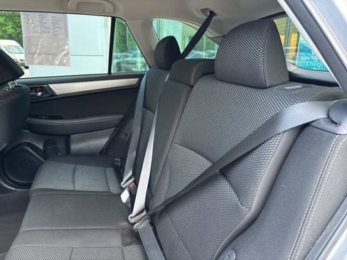 Used 2019 Subaru Outback 2.5i Premium AWD/4WD image 25