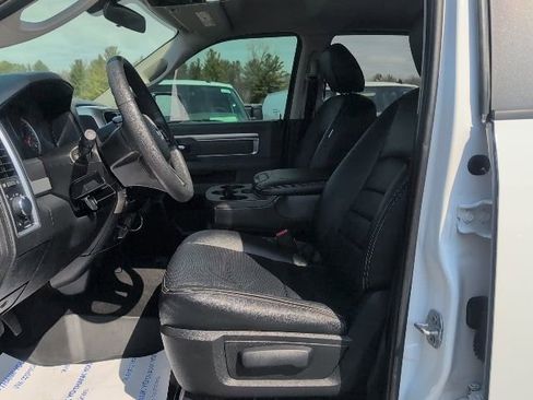 Used 2018 RAM 1500 Classic SLT image 20