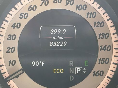 Used 2014 Mercedes-Benz E 350 Sedan image 37