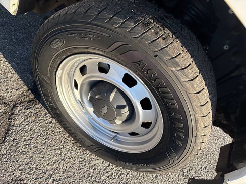 Used 2012 Chevrolet Colorado W/T w/ Power Convenience Package image 5