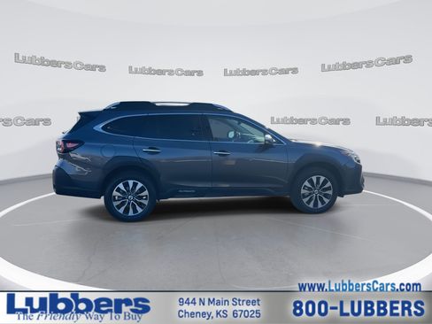 Used 2025 Subaru Outback Touring XT image 9