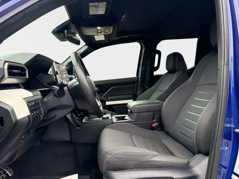 Used 2024 Toyota Tacoma TRD Sport w/ TRD Sport Upgrade Package image 19