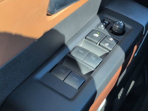 Used 2023 Toyota Tundra 1794 Edition image 31