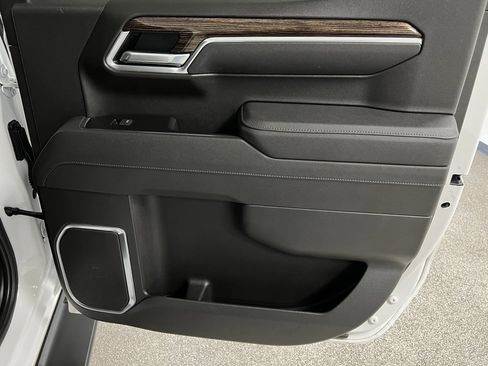 Used 2025 GMC Sierra 1500 Elevation w/ Elevation Premium Package image 59