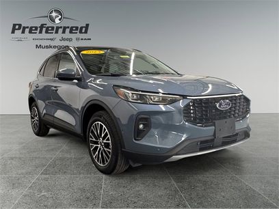 Used 2023 Ford Escape SE w/ PHEV Premium Package